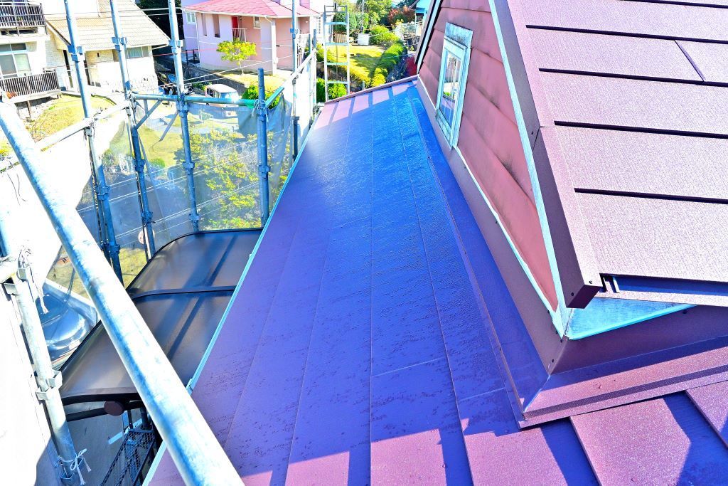 屋根カバー工法工事完成